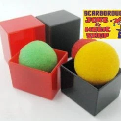 China Close Up Magic Parabox - In Out Boxes