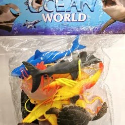 Gould Marine Animals (12 Pack) - Assorted Plastic Sea Creature Toys