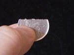 China Beginner Magic Silver Snack - Bite Coin