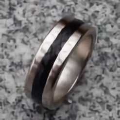 China Jewellery Wizard PK Magnetic Ring - Silver With Black Band